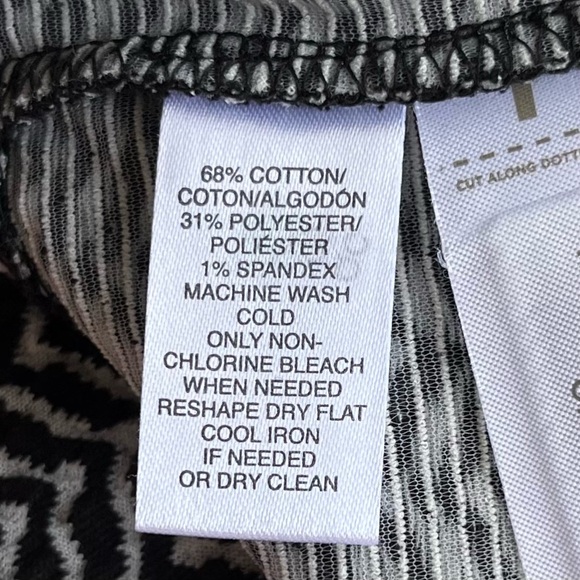 •LOFT• NWT Black/White Chevron Shift Dress - Size Medium Petite - Picture 8 of 9
